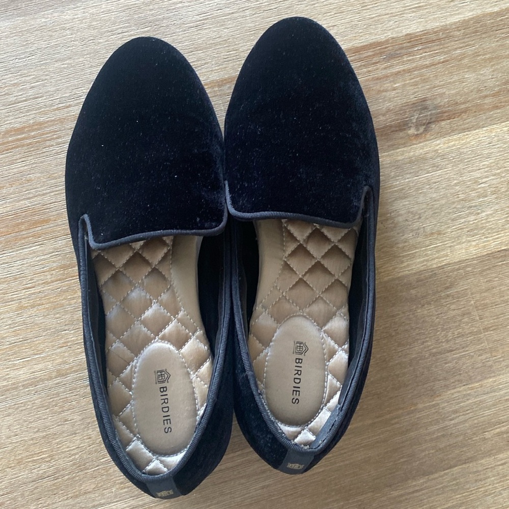 Very gently used Birdies womens black velvet loafers in size 8